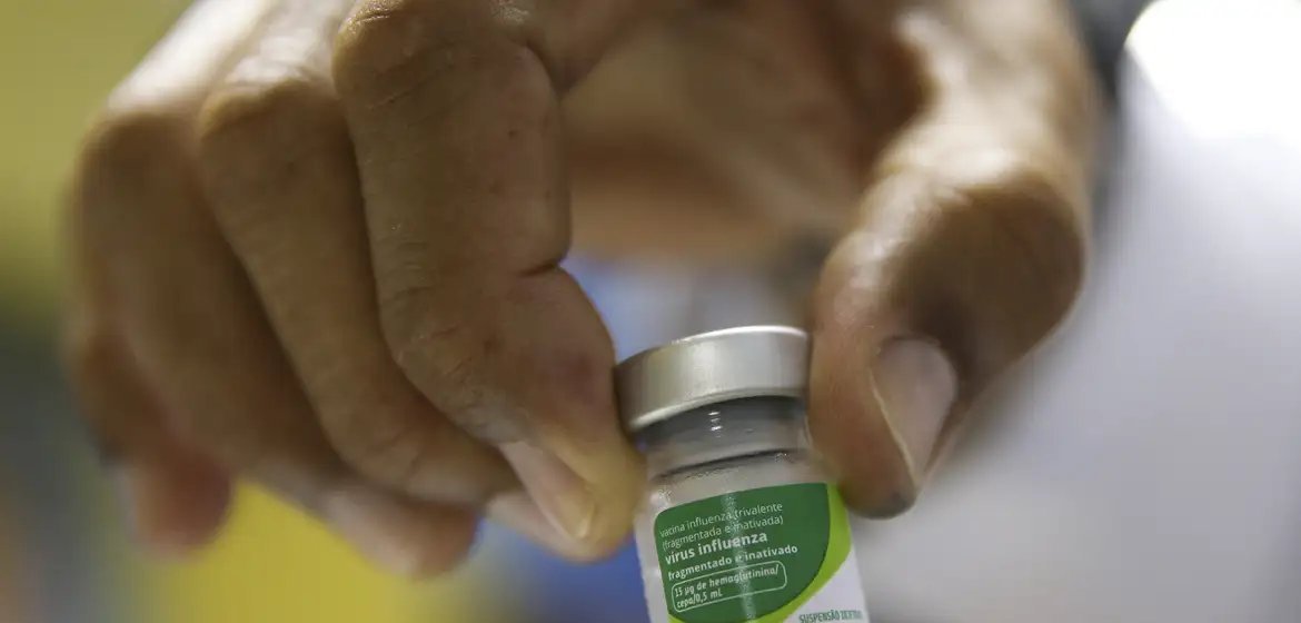 Vírus influenza A impulsiona crescimento de casos graves de síndrome respiratória em várias regiões do Brasil - Imagem do artigo original